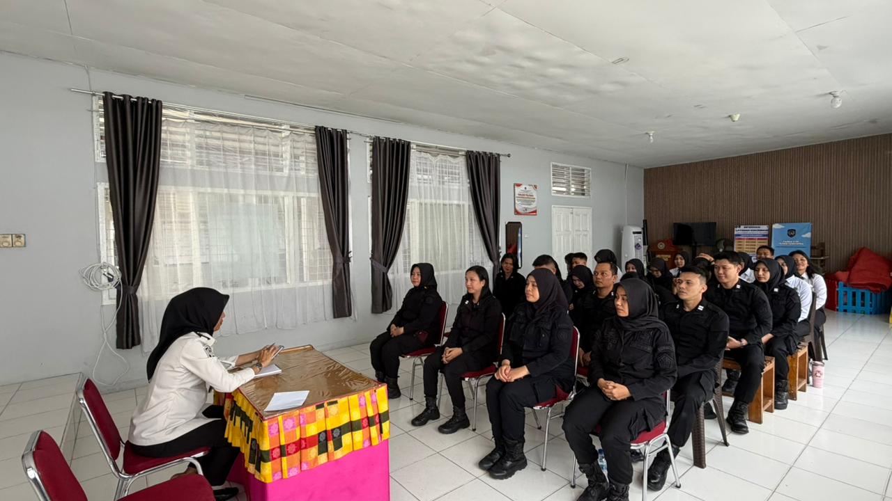 Ka.KPLP Lapas Perempuan Pekanbaru Berikan Pengarahan Strategis Perkuat Pengamanan
