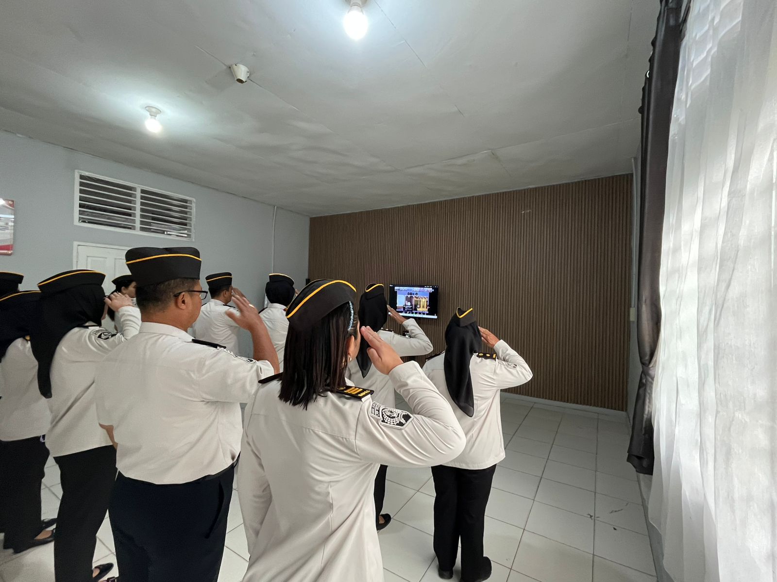 Lapas Perempuan Pekanbaru Ikuti Apel Bersama Awal Tahun 2026 Secara Virtual